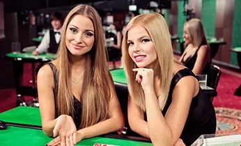 Người chiến thắng jackpot lớn tại 2e bet trong không khí ăn mừng